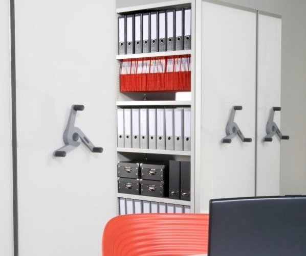 archivacni-regaly_1600x900ms